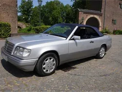 Silber Gebraucht 1996 Mercedes E220 Cabrio | 27.500 € (Teuer)