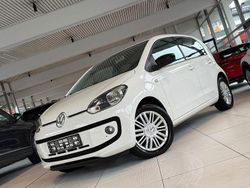 Weiß Gebraucht 2015 VW up! Cup Kleinwagen | 5.991 € (Etwas zu teuer)