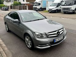 Silber Gebraucht 2011 Mercedes C220 Avantgarde Coupé | 6.000 € (Fairer Preis)