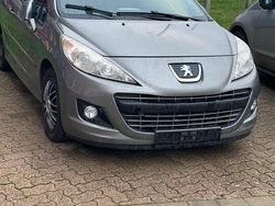 Grau Gebraucht 2009 Peugeot 207 CC Cabrio | 1.590 € (Guter Preis)
