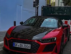 Rot Gebraucht 2023 Audi R8 Spyder Ambiente Cabrio | 175.000 € (Fairer Preis)