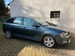 Grau Gebraucht 2018 Skoda Rapid Clever Limousine | 11.599 € (Fairer Preis)