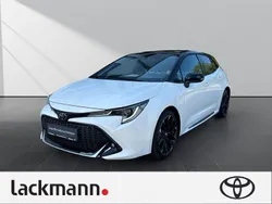 Weiss Gebraucht 2022 Toyota Corolla Sport Limousine | 28.990 € (Etwas zu teuer)