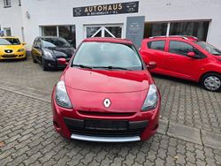 Rot Gebraucht 2009 Renault Clio III Dynamique Limousine | 4.990 € (Etwas zu teuer)
