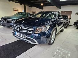 Blau Gebraucht 2017 Mercedes GLA180 SUV | 13.699 € (Fairer Preis)