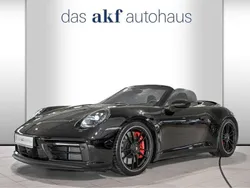 Porsche 911 Carrera 4 GTS