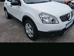 Weiß Gebraucht 2009 Nissan Qashqai SUV | 4.200 € (Guter Preis)
