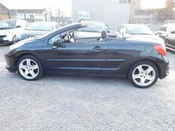 Schwarz Gebraucht 2009 Peugeot 207 CC Roland Garros Cabrio | 4.499 € (Fairer Preis)