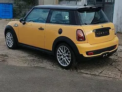 Gelb Gebraucht 2006 Mini Cooper S Kleinwagen | 4.690 € (Guter Preis)