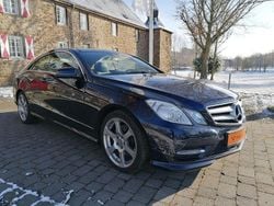 Canvansitblau Gebraucht 2012 Mercedes E250 AMG Coupé | 17.985 € (Etwas zu teuer)