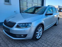 Brilliantsilber metallic Gebraucht 2016 Skoda Octavia Style Kombi | 9.400 € (Guter Preis)