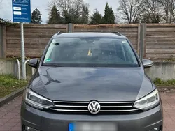 Grau Gebraucht 2016 VW Touran Van / Kleinbus | 11.000 € (Guter Preis)