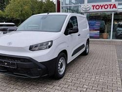 Ice white Neu 2025 Toyota Proace City Van | 24.670 € (Guter Preis)
