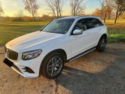 Weiß Gebraucht 2018 Mercedes GLC250 AMG line SUV | 27.500 € (Guter Preis)