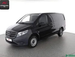 Schwarz Gebraucht 2018 Mercedes Vito Van / Kleinbus | 18.880 € (Superpreis)