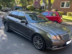 Andere farben Gebraucht 2009 Mercedes E220 Limousine | 6.500 € (Fairer Preis)