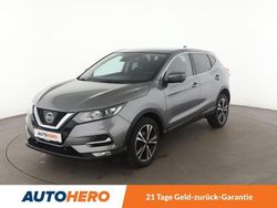 Grau Gebraucht 2018 Nissan Qashqai N-Connecta SUV | 16.190 € (Etwas zu teuer)