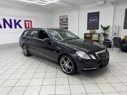Schwarz Gebraucht 2010 Mercedes E220 Avantgarde Kombi | 5.970 € (Superpreis)