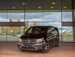 Schwarz Gebraucht 2019 Mercedes V220 AMG line Van / Kleinbus | 34.000 €