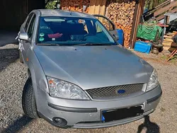 Silber Gebraucht 2002 Ford Mondeo Limousine | 800 € (Superpreis)