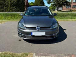 Grau Gebraucht 2020 VW Golf VII United Kombi | 19.200 € (Fairer Preis)