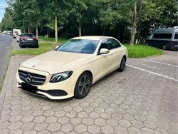 Beige Gebraucht 2020 Mercedes E200 Avantgarde Limousine | 10.500 € (Guter Preis)