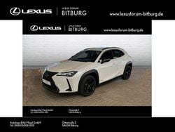 Weiß Gebraucht 2021 Lexus UX 250h SUV | 26.790 € (Fairer Preis)