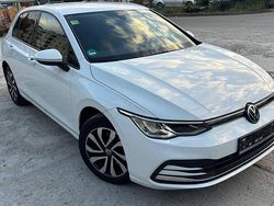 Weiß Gebraucht 2022 VW Golf VIII Active Limousine | 18.600 € (Superpreis)