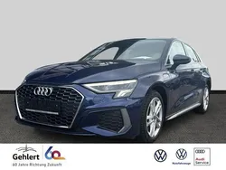 Blau Gebraucht 2021 Audi A3 Sportback e-tron S-Line Limousine | 22.200 € (Guter Preis)