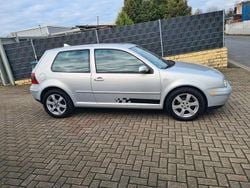 Grau Gebraucht 1999 VW Golf IV Highline Limousine | 1.250 € (Superpreis)