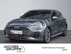 Daytonagrau perleffekt Gebraucht 2024 Audi S3 Ambiente Limousine | 45.579 € (Superpreis)