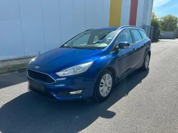 Blau Gebraucht 2015 Ford Focus Trend Kombi | 6.000 € (Guter Preis)