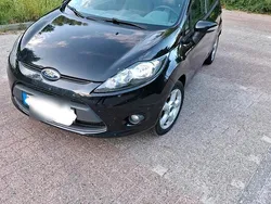 Schwarz Gebraucht 2011 Ford Fiesta Trend Kleinwagen | 2.600 € (Etwas zu teuer)