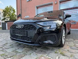 Schwarz Gebraucht 2023 Audi A3 Sportback Basis Limousine | 19.700 € (Guter Preis)