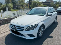 Weiß Gebraucht 2019 Mercedes C220 Kombi | 17.400 € (Fairer Preis)