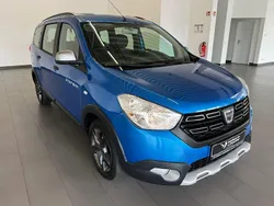 Blau Gebraucht 2017 Dacia Lodgy Celebration Van / Kleinbus | 8.990 € (Teuer)