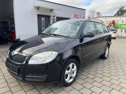 Schwarz Gebraucht 2010 Skoda Fabia Style Kombi | 3.490 € (Fairer Preis)