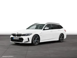 Gebraucht 2024 BMW 330e Shadowline Kombi | 46.700 € (Fairer Preis)