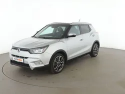 Grau Gebraucht 2019 Ssangyong Tivoli Crystal SUV | 11.940 €