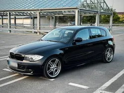 Schwarz Gebraucht 2011 BMW 116 Kleinwagen | 5.400 € (Fairer Preis)