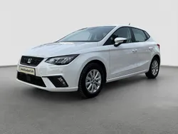 Candy weiss Gebraucht 2024 Seat Ibiza Style Limousine | 19.316 € (Guter Preis)