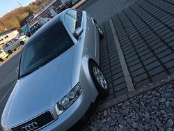 Silber Gebraucht 2001 Audi A4 Limousine | 2.555 € (Etwas zu teuer)