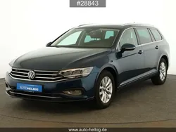 Aquamarinblau metallic Gebraucht 2023 VW Passat Business Kombi | 26.290 € (Fairer Preis)