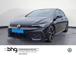 Grenadillschwarz metallic Gebraucht 2024 VW Golf VIII GTI Limousine | 39.820 € (Fairer Preis)