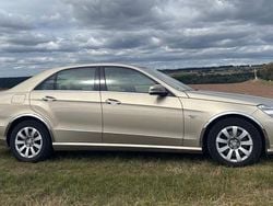 Beige Gebraucht 2010 Mercedes E350 Limousine | 16.000 € (Fairer Preis)