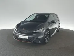 Grau Gebraucht 2022 Cupra Born Kleinwagen | 24.930 € (Fairer Preis)