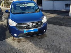 Blau Gebraucht 2019 Dacia Lodgy Van / Kleinbus | 7.500 € (Guter Preis)