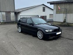 Schwarz Gebraucht 2004 BMW 320 Kombi | 3.500 € (Teuer)