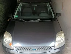 Grau Gebraucht 2008 Ford Fiesta Kleinwagen | 950 € (Guter Preis)