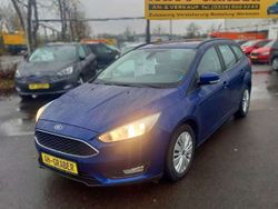 Blau Gebraucht 2016 Ford Focus Business Edition Kombi | 9.950 € (Etwas zu teuer)